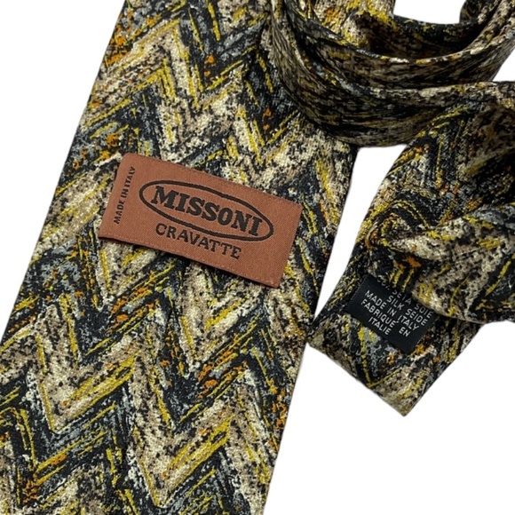 MISSONI Multicolor Geometric Silk LUXURY Tie ITALY - Picture 3 of 4